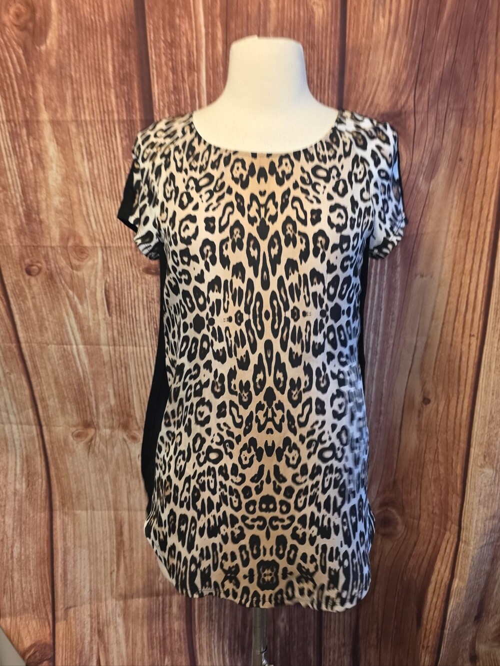 Chico's Black Label Top Size 00(XS/2) Leopard